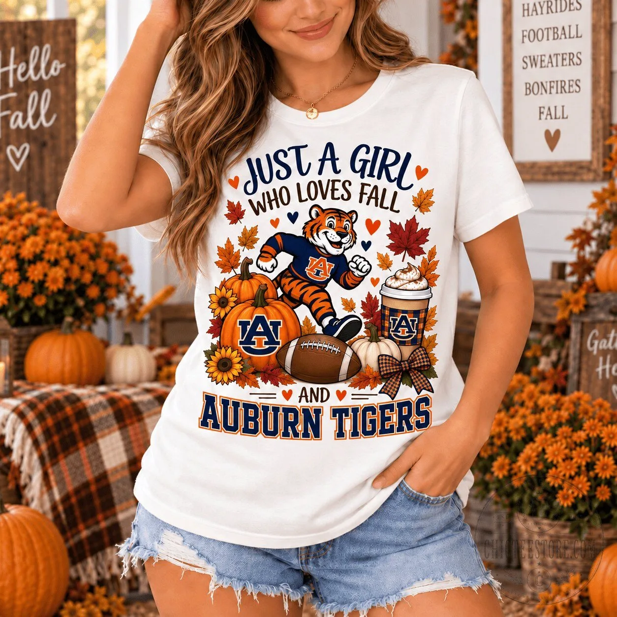 Auburn Tigers NCAA Football Fall Season Just A Girl Who Loves Fall T-Shirt