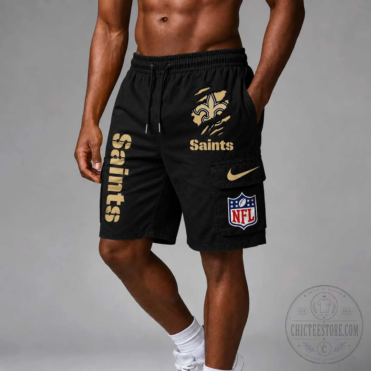 New Orleans Saints National Football League Gold Logo Black Cargo Shorts